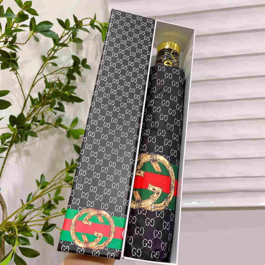 GRY 37 Gucci Umbrella