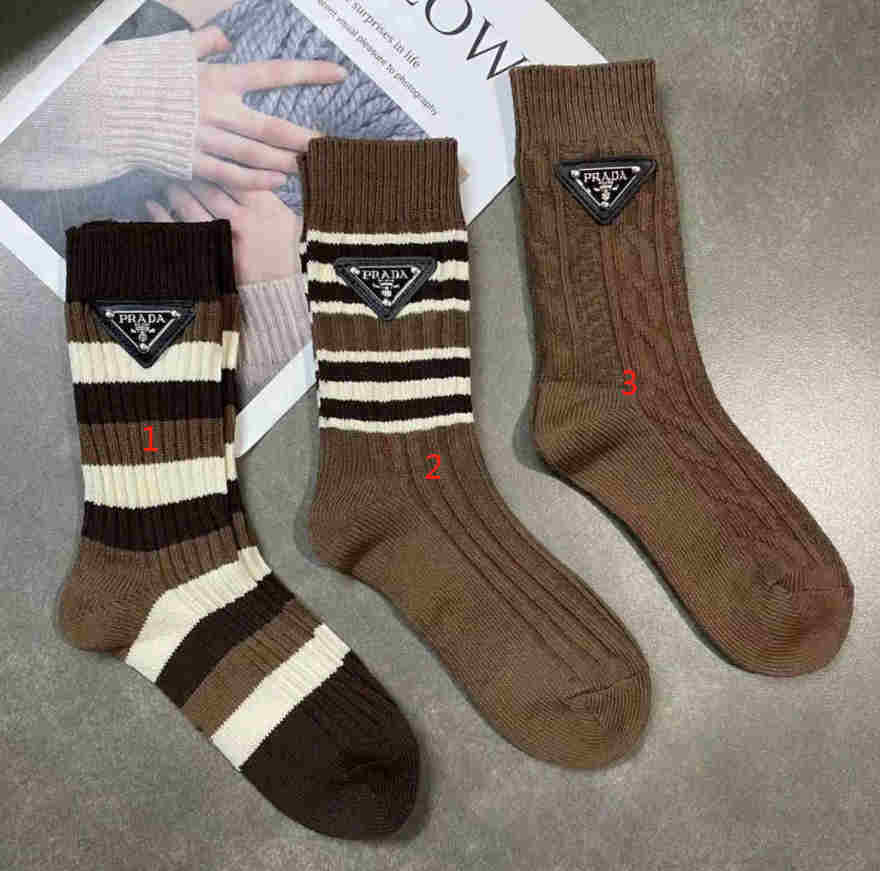 PC465 Prada  Socks