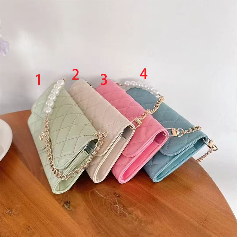 WA005 Chanel PU leather wallet