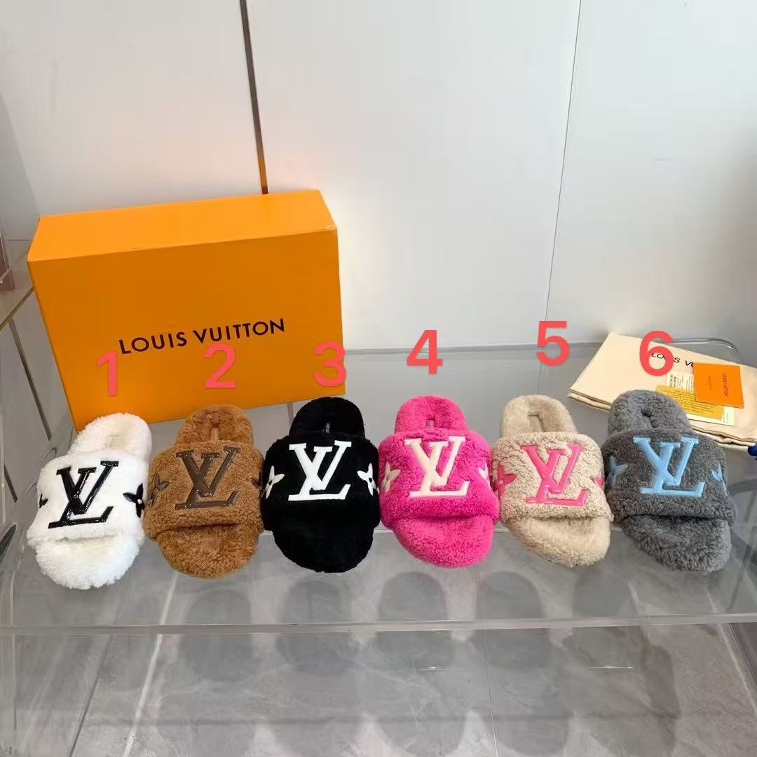 WSS001 LV Plush slippers original quality