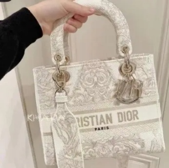 BB013 Dior original quality