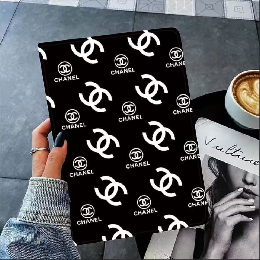 SF039 Chanel iPad cover