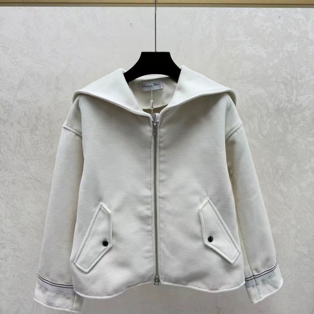 CL060 CHANEL  knitted sweater