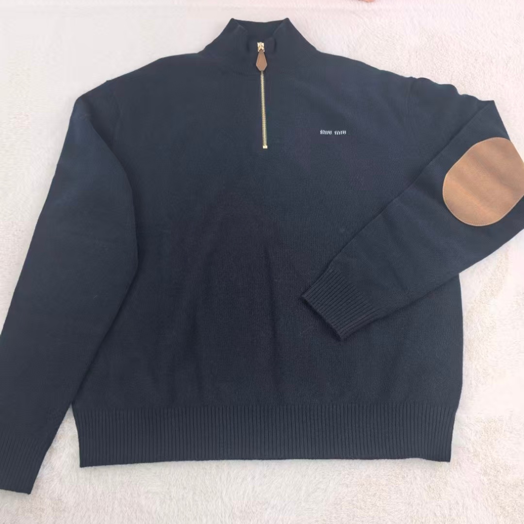 CL158  MIUMIU knitted sweater