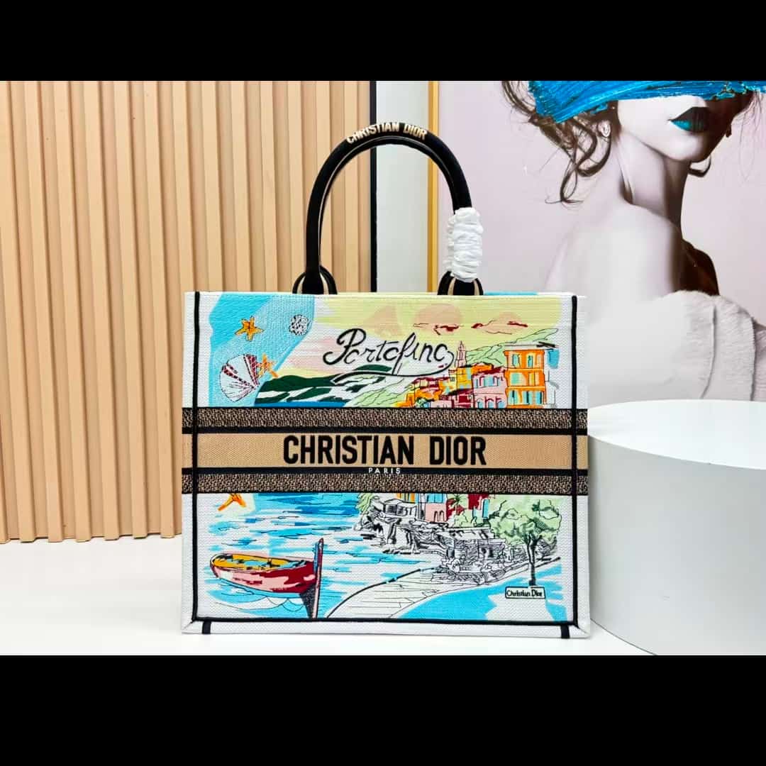 BB524    DIOR      bag