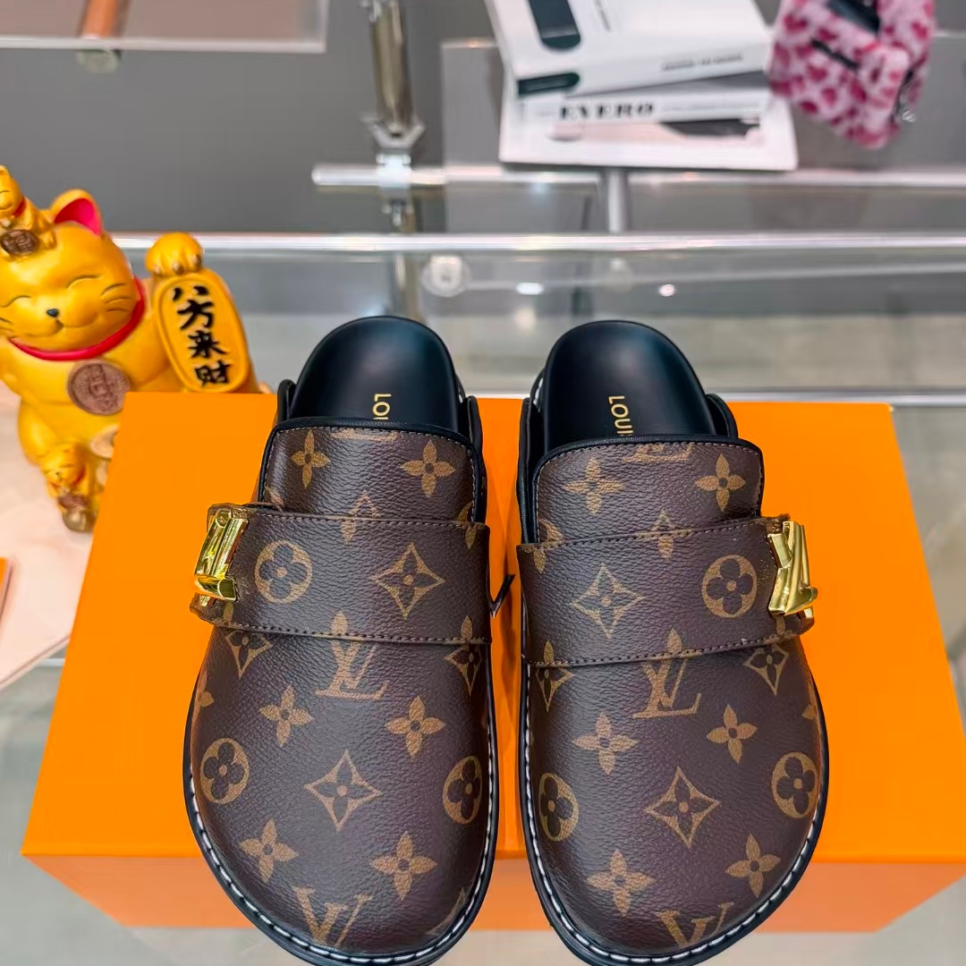 WSS024      LV  Slipper  original quality