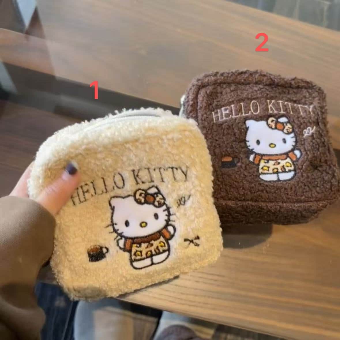 BB624  Hello Kitty  Fuzzy Pouch Hello Kitty Sherra Cosmetic Bag