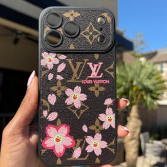 PC917  Lv  hearts l hello kitty   iPhone 17promax 16 15 14 iPhone case