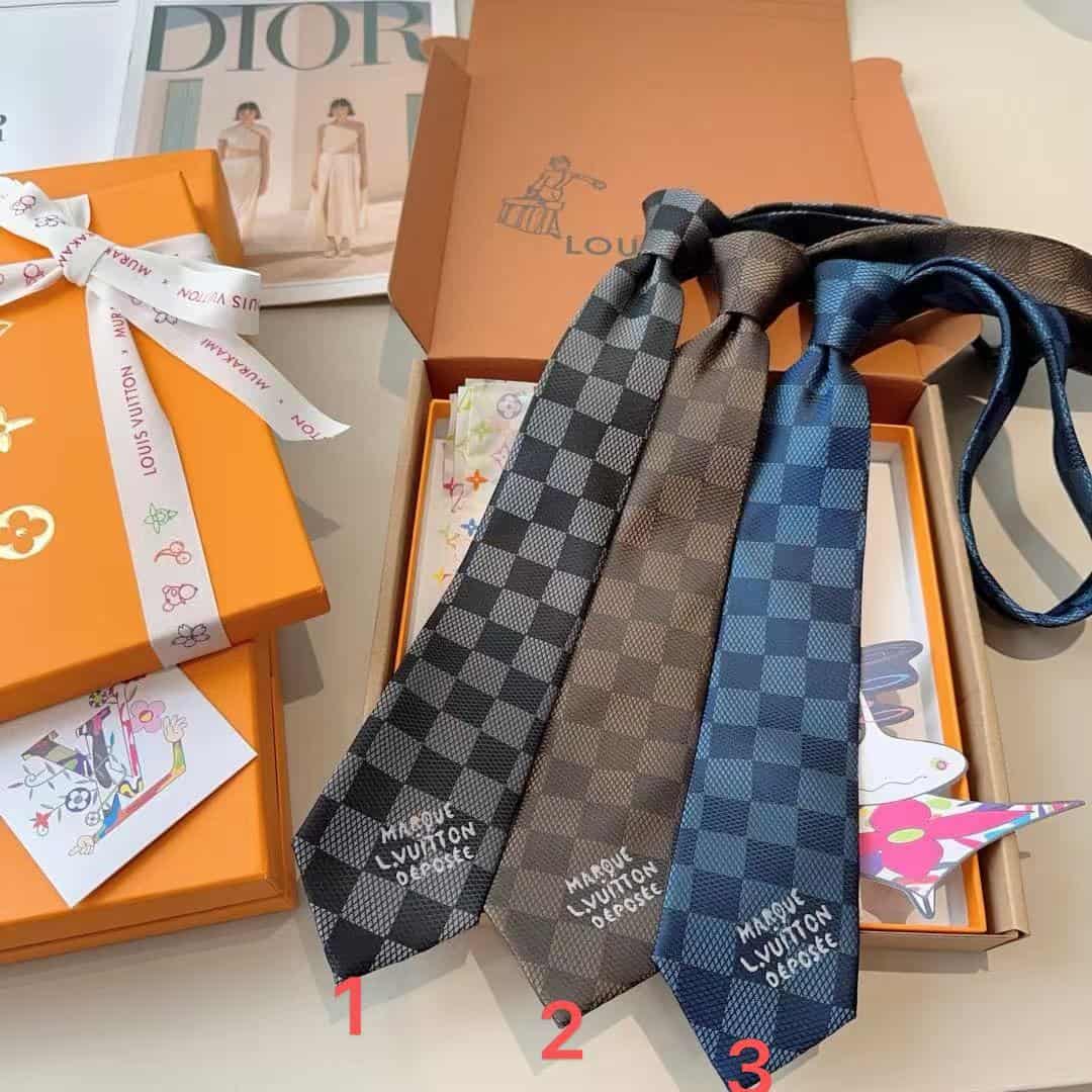 T 037 Lv men's tie