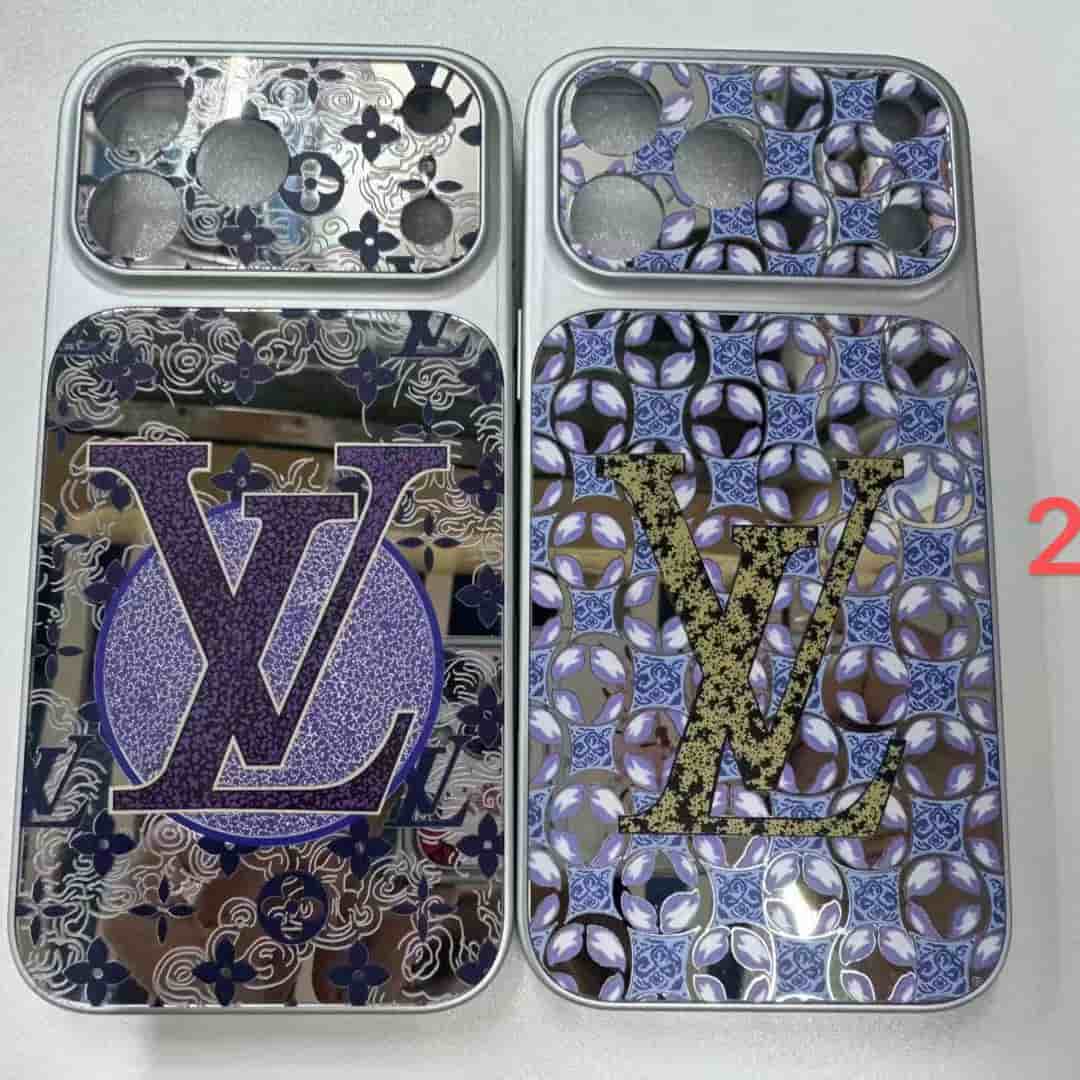 PC 1071 Lv     Hearts  Hearts  hearts  Case with chain iPhone 17promax 16 15 14 iPhone case