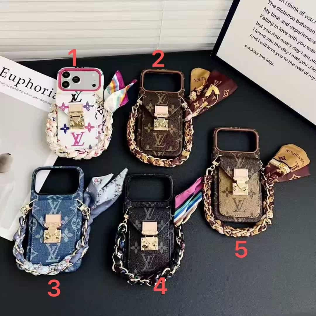 PC 1116 LV Hearts  Hearts  hearts  Case with chain iPhone 17promax 16 15 14 iPhone case