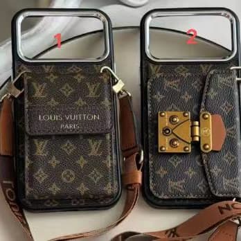 PC1150 LV   Hearts Phone  Case with chain with chain iPhone 17promax 16 15 14 iPhone case