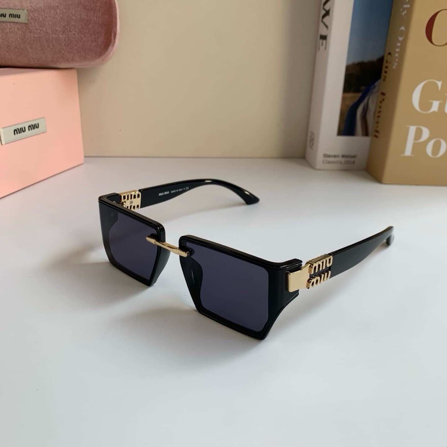 SG342 Miu Miu nsunglasses with package normal quality
