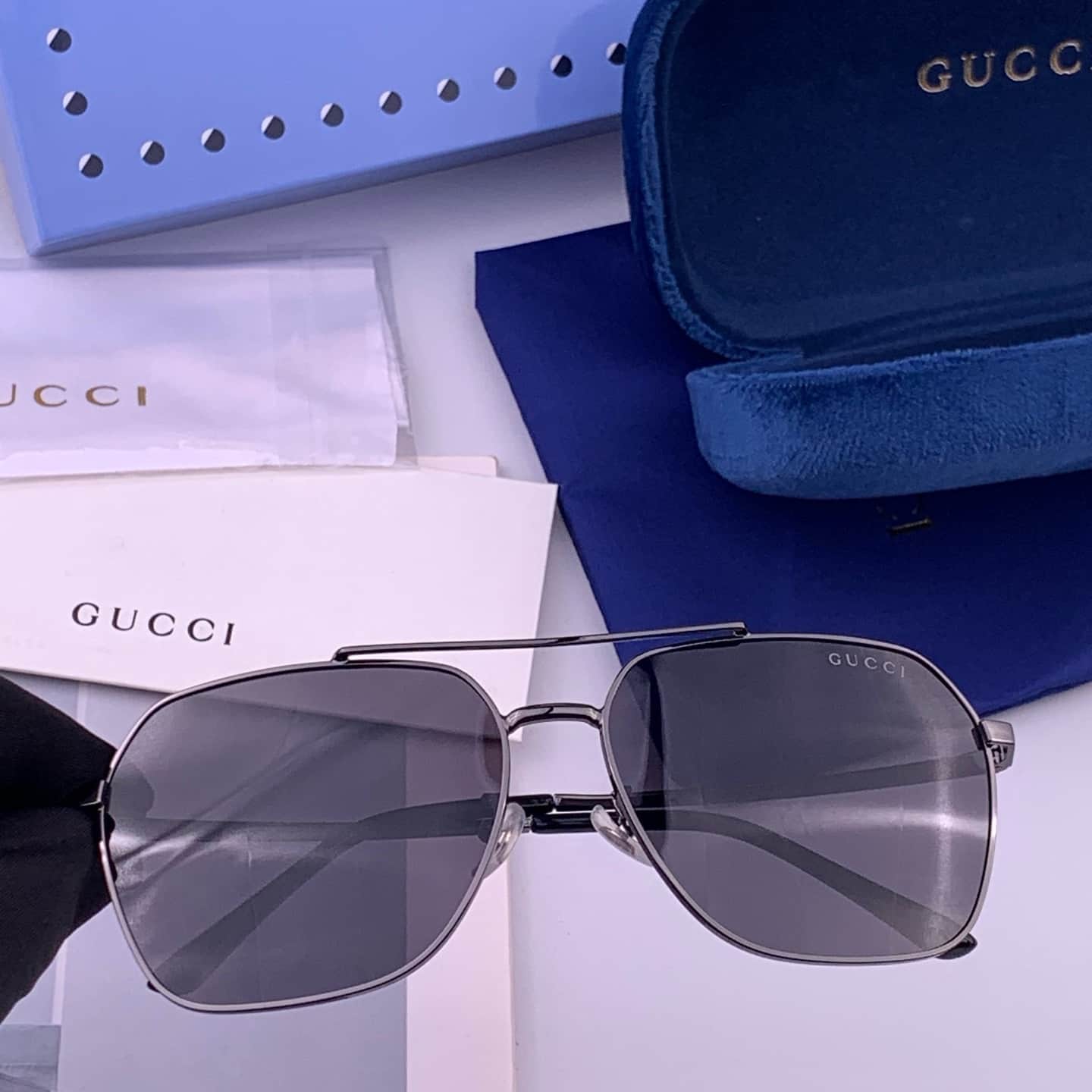 SG 429 Gucci   nsunglasses with package normal quality