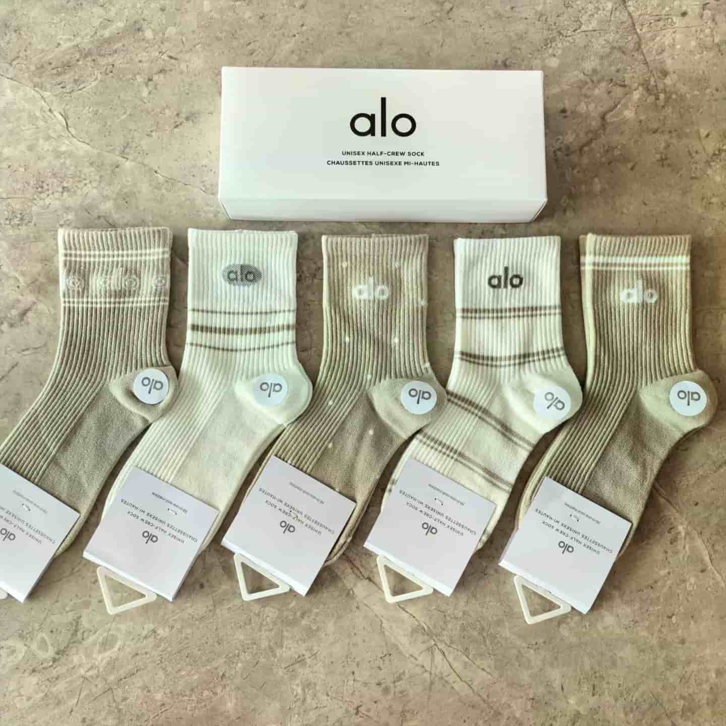 BB065 Alo LFashion Designer Socks Gift Box