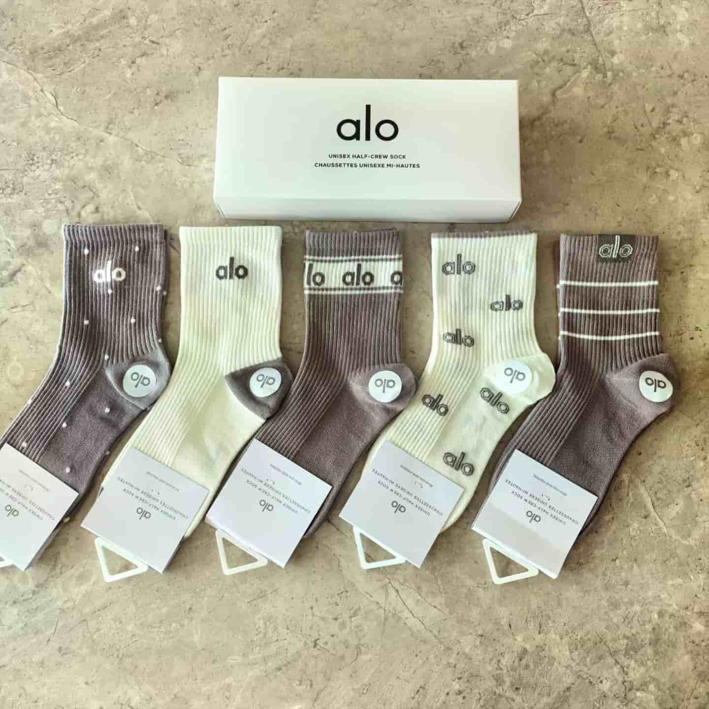 BB069 Alo LFashion Designer Socks Gift Box