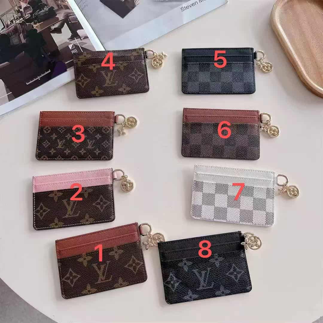 BB553 LV Card holder