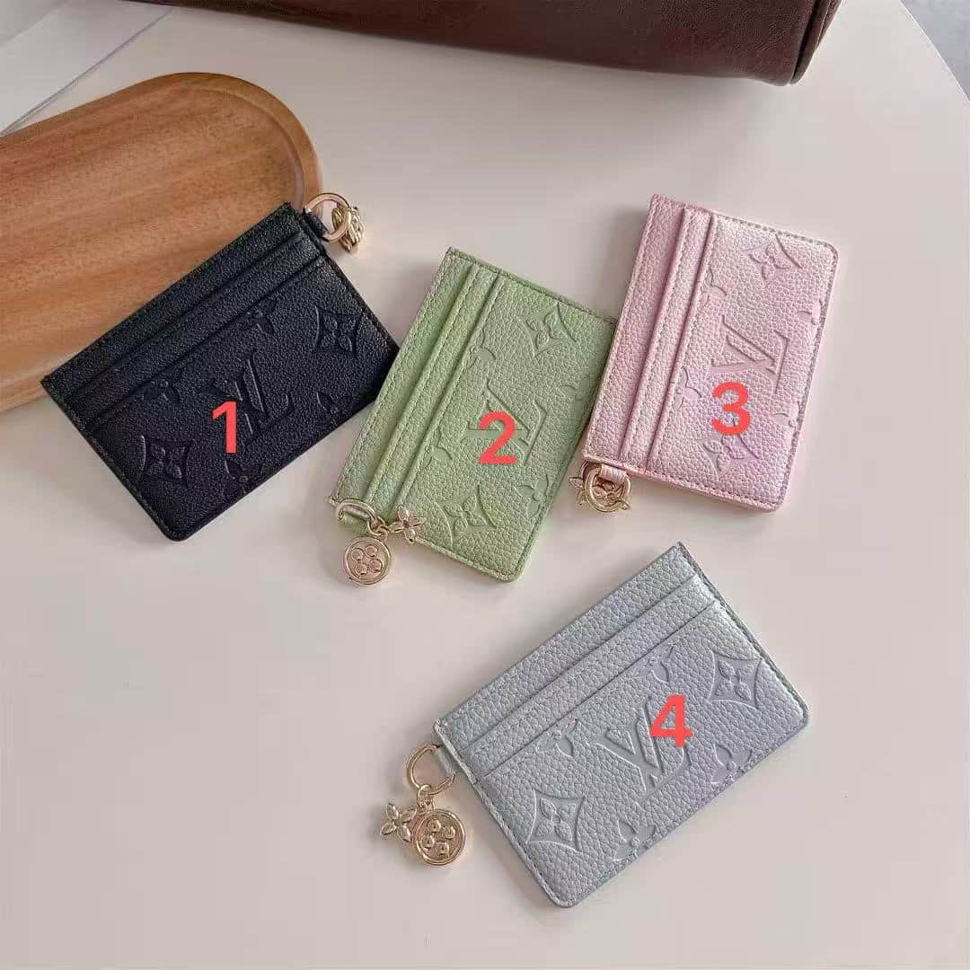 BB555 LV  Card holder