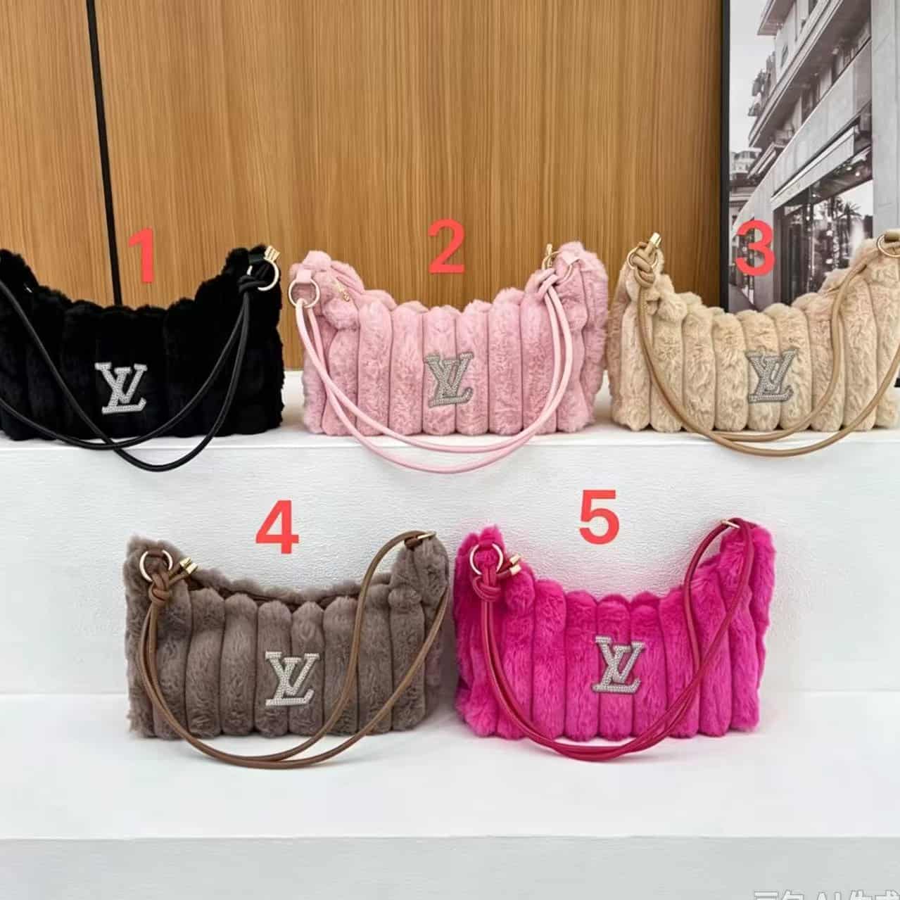 BB825 Lv bag